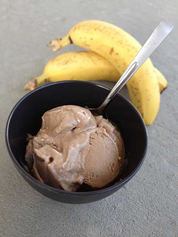 Домашнее банановое мороженое | видео-рецепт с фото