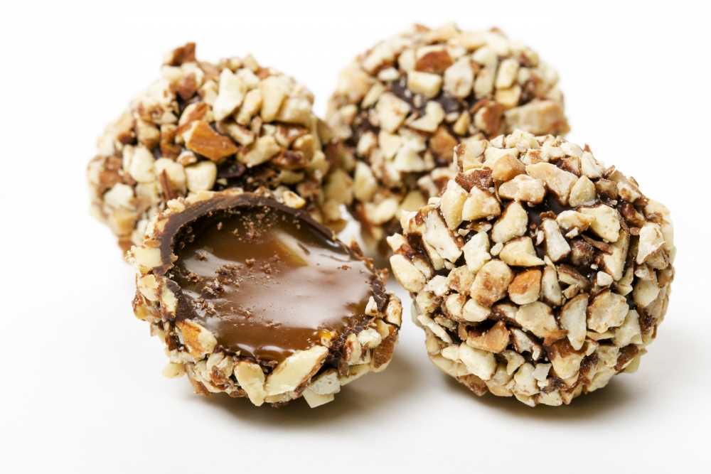 Домашние конфеты из сухофруктов без сахара: 7 вкусных рецептов с калорийностью и фото
