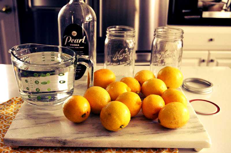 Лимонная водка из спирта в домашних условиях рецепт