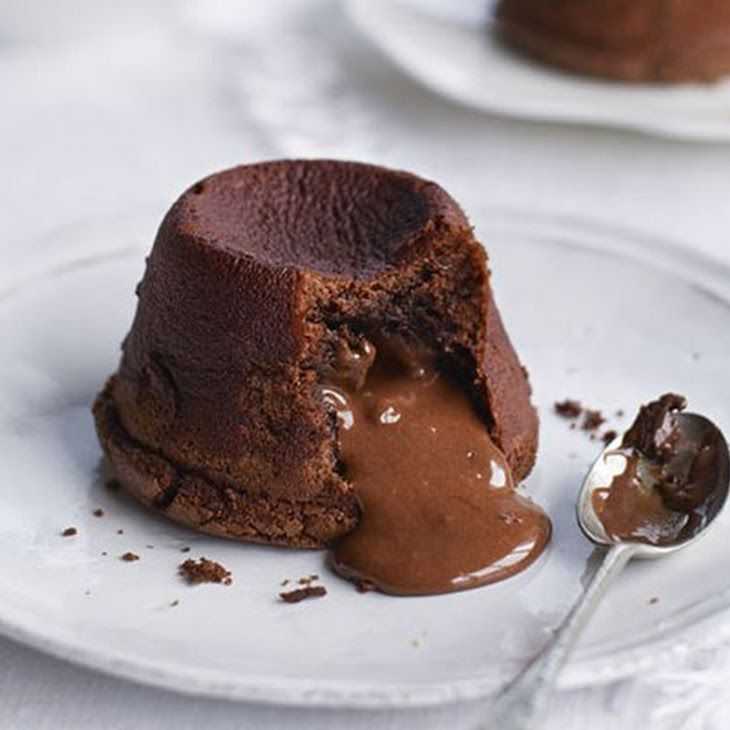 Шоколадный фондан с английским кремом - рецепт с пошаговыми фото | меню недели