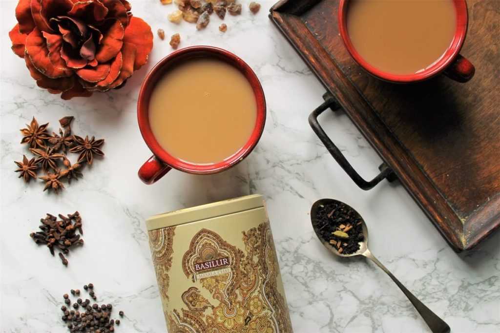 Чай масала. индийский волшебный чай с молоком и пряностями