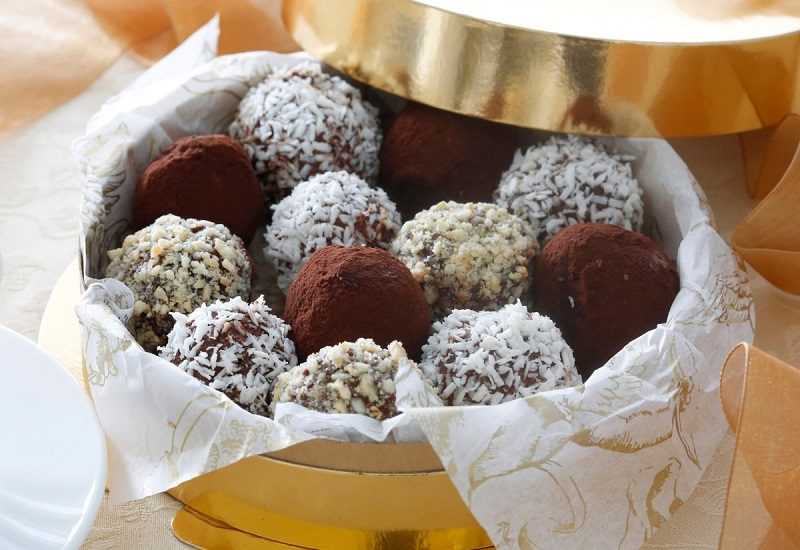 Творожно шоколадные шарики рецепт с фото пошагово - 1000.menu