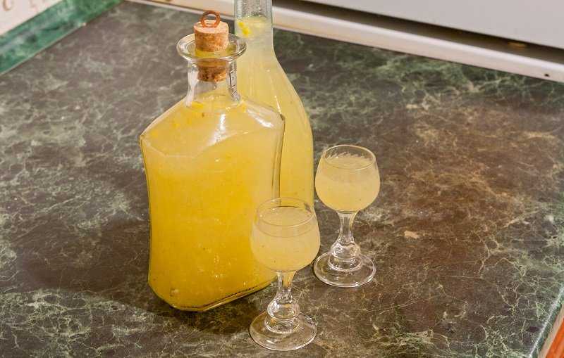 Лимонный ликер на водке рецепт - 1000.menu