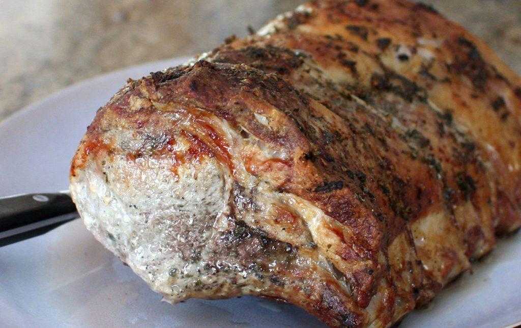 Как запечь карбонат свиной в духовке: полезные советы и рецепты сочного мяса | в духовке