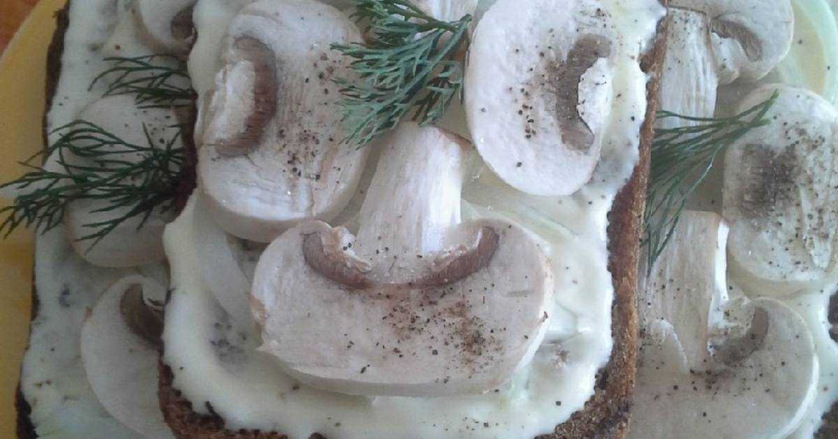 Горячие бутерброды с грибами и сыром в духовке рецепт с фото пошагово - 1000.menu