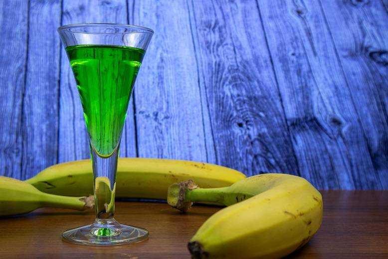 Банановый ликер - простейшие способы изготовления сладкого ароматного алкоголя
