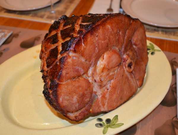 Как вкусно приготовить окорок свиной в духовке