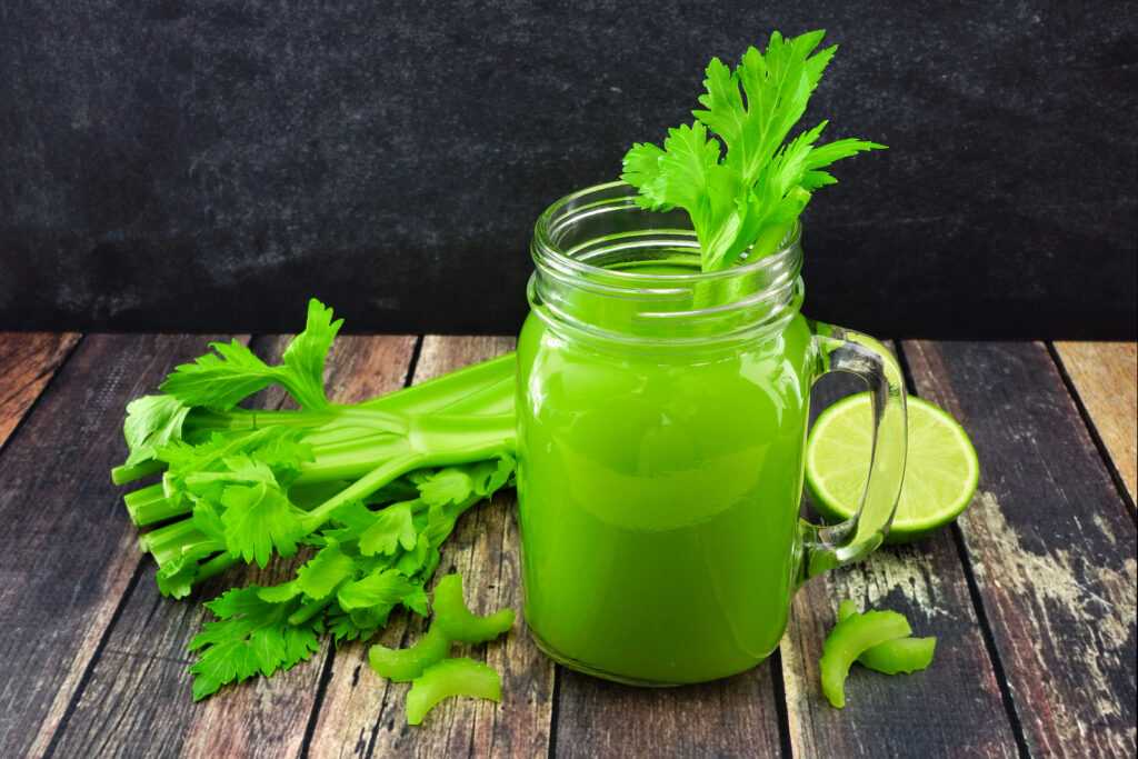 Как приготовить отвратительный сок из сельдерея, яблока и моркови - рецепты 2021