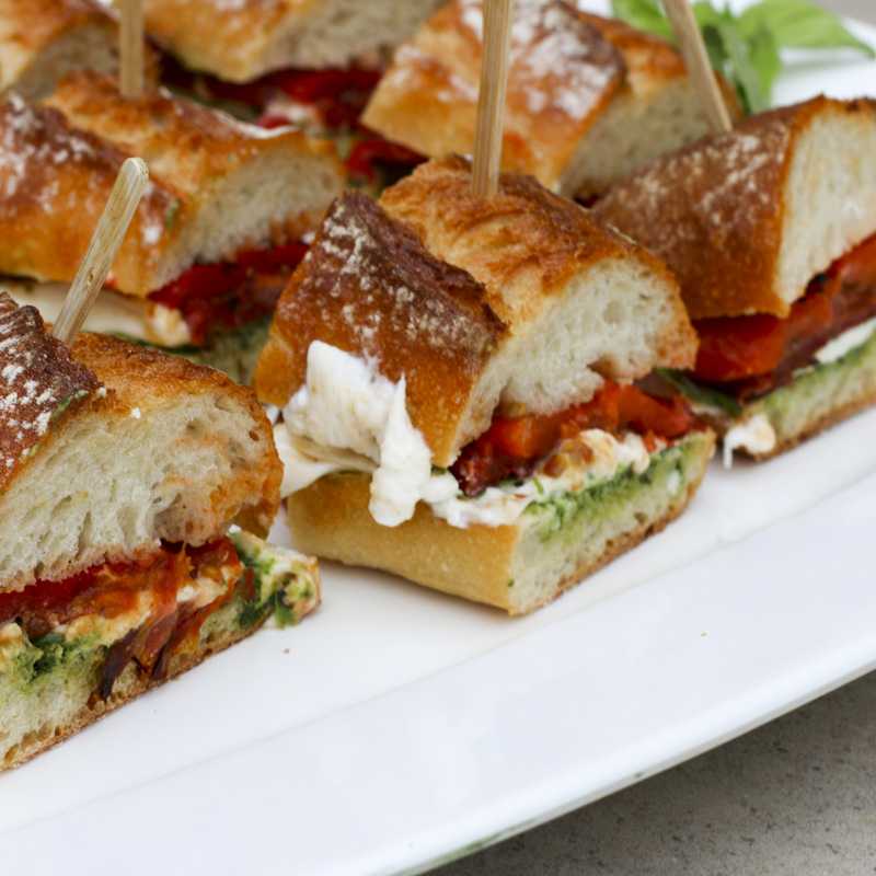 Бутерброды на природу рецепт с фото пошагово - 1000.menu