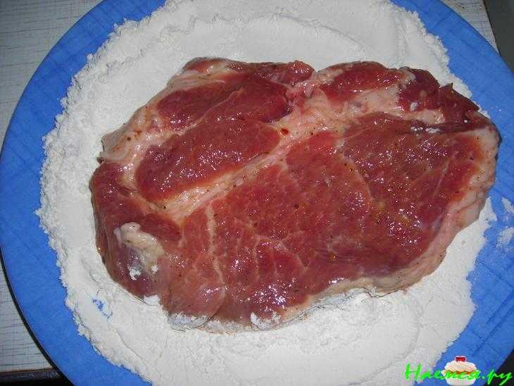 Стейк из свинины: сочное мясо идеальной прожарки. 3 фото-рецепта