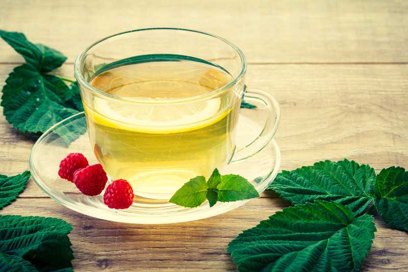 Чай с малиной – полезные свойства и рецепты приготовления