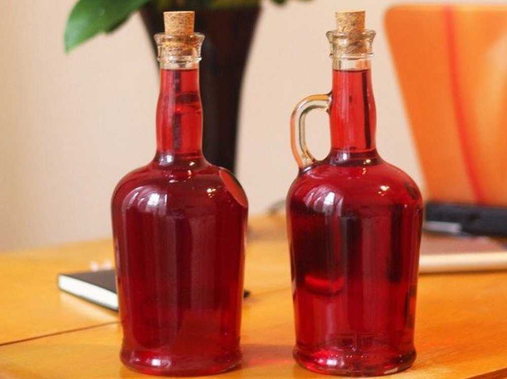 Варианты вин изготавливаемых из красной смородины на дому