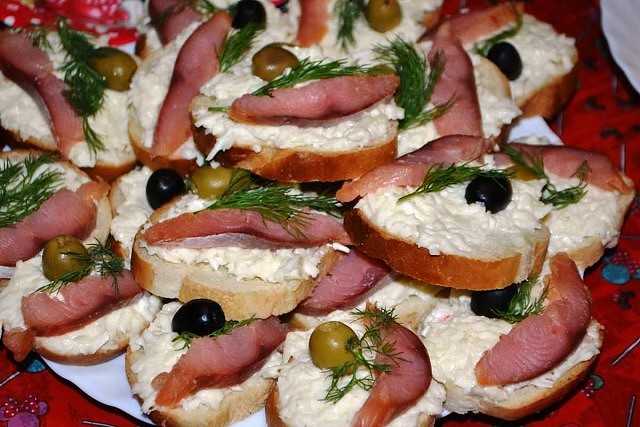 Вкусные бутерброды на праздничный стол рецепты с фото