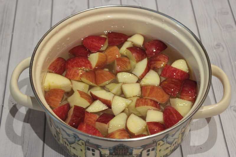 Компот из сушеных яблок рецепт с фото пошагово - 1000.menu