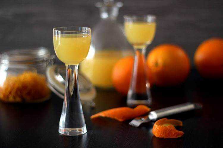Апельсиновый ликер в домашних условиях: рецепт на водке