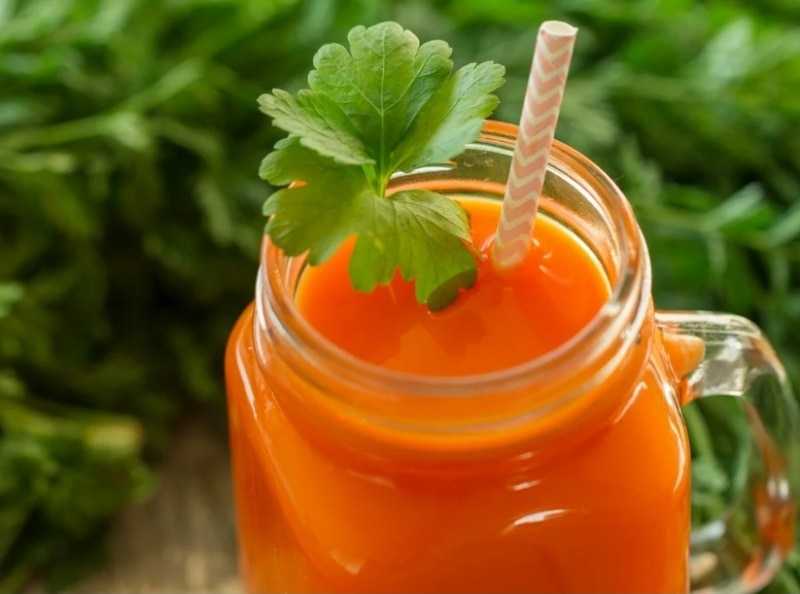 Чем полезен морковный чай и как его сделать