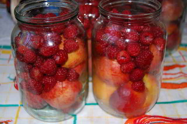 Компот из замороженных ягод — 7 рецептов, как сварить вкусный домашний компот