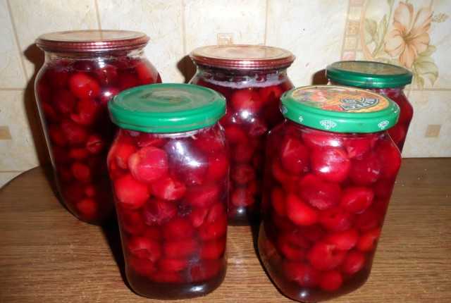 Как сварить вкусный вишнёвый компот: рецепты приготовления напитка из замороженных и свежих ягод