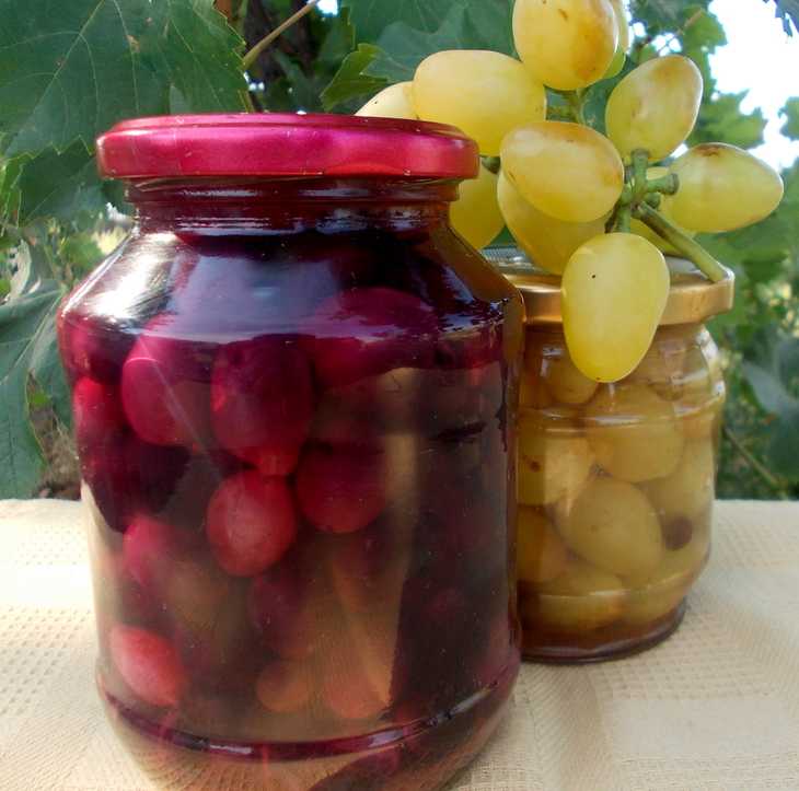 Маринованный виноград: 5 рецептов консервации
