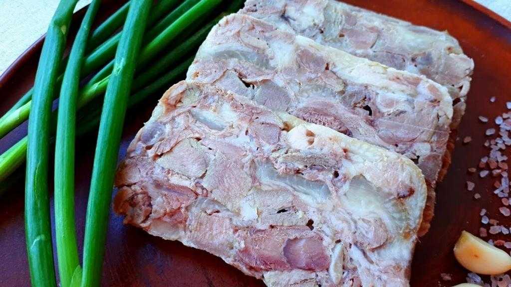 Прессованное мясо из свиной головы пошаговый рецепт