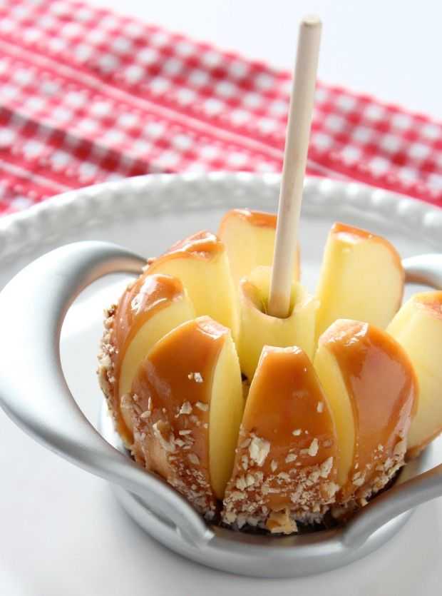 Яблоки в карамели – 5 пошаговых рецептов