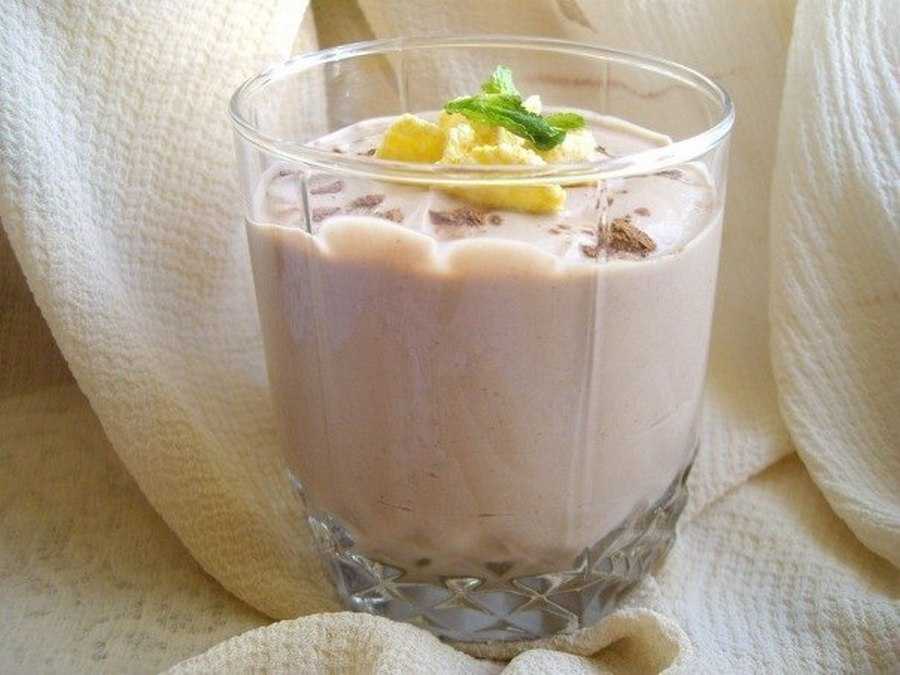 Десерт из ряженки - 8 рецептов с желатином, какао, бананом