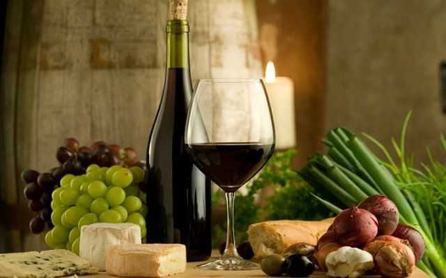 Подробное описание шагов приготовления напитка Виноградное вино -  пошаговые фото, состав, советы, комментарии, похожие рецепты, порядок приготовления