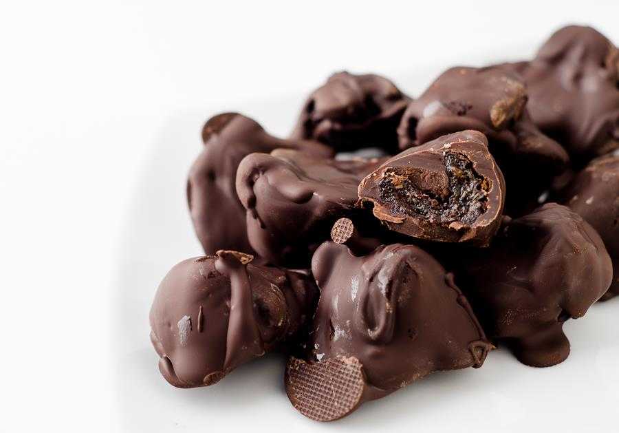 Чернослив в шоколаде — пошаговый рецепт с фото