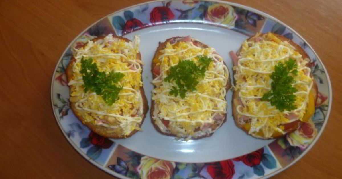 Горячие бутерброды с колбасой и сыром - 33 домашних вкусных рецепта приготовления