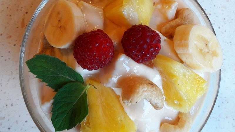 Как сделать мороженое из йогурта в домашних условиях 7 простых рецептов с видеоуроками