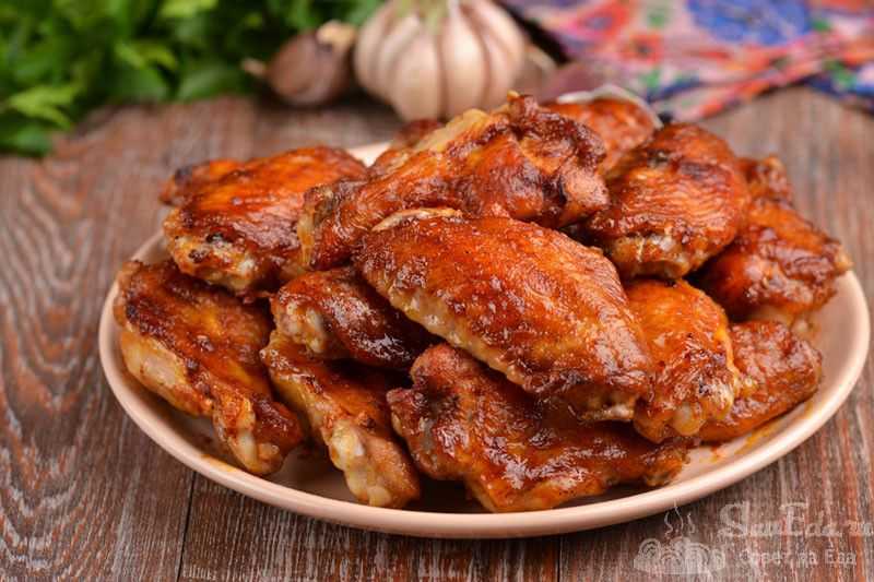 Как вкусно приготовить куриные крылышки. 11 самых аппетитных рецептов