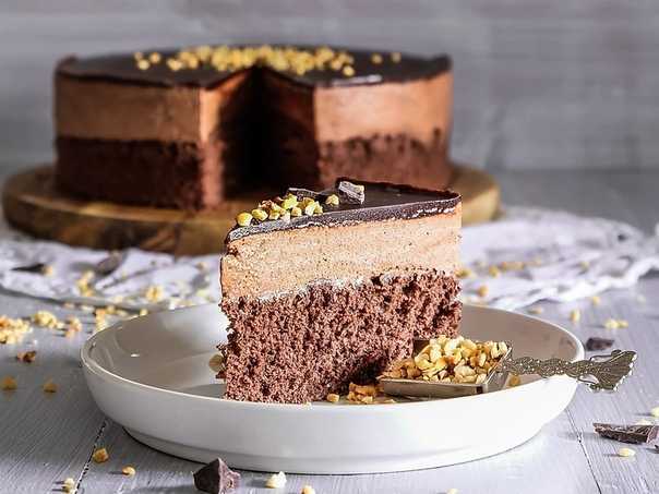 Зеркальная шоколадная глазурь для торта: ингредиенты, рецепт, секреты приготовления