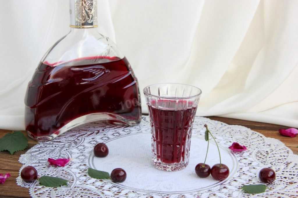 Вишневая наливка: рецепты в домашних условиях на водке, на спирту, а также как сделать своими руками без алкоголя