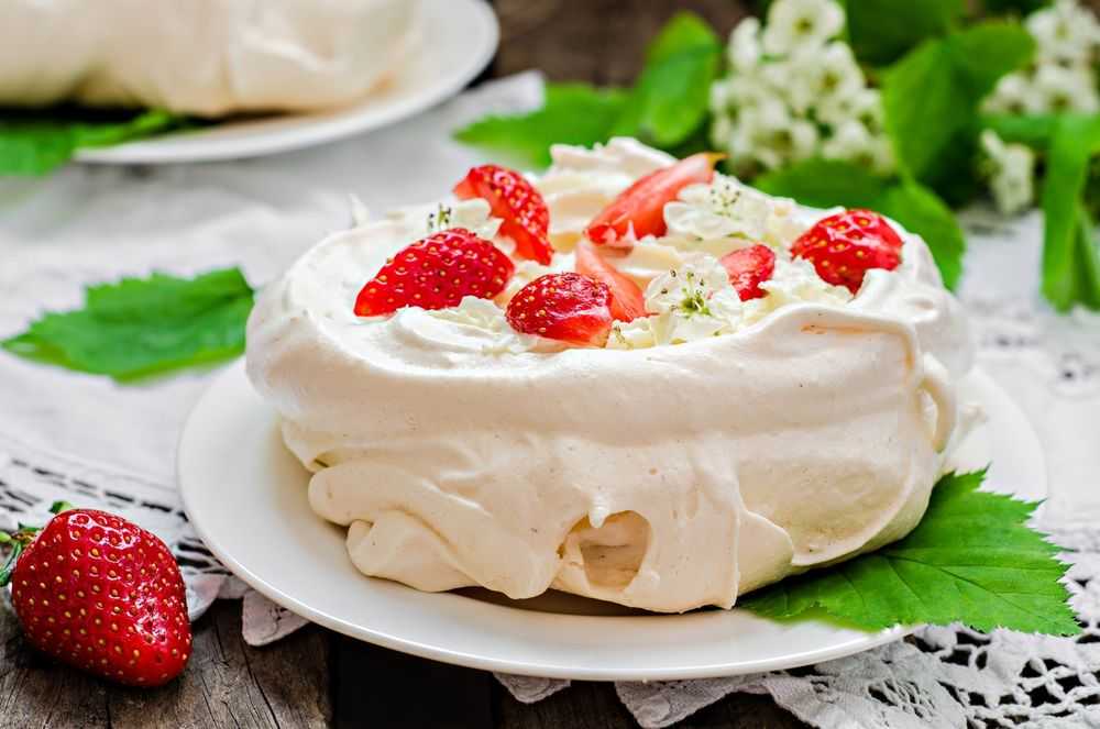 Как приготовить в домашних условиях пирожное и торт павлова, рецепт с фото пошагово