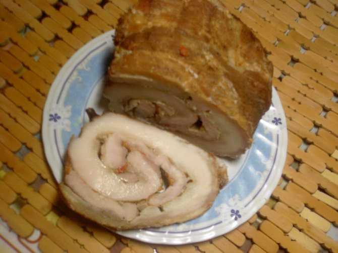 Свинина, запеченная рулетом в духовке — пошаговый рецепт с фото