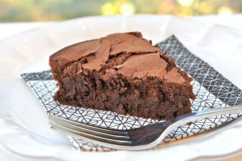 Шоколадный торт с кофейным суфле. без муки!