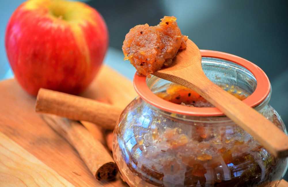 Как приготовить компот из изюма и сушеных яблок с корицей: поиск по ингредиентам, советы, отзывы, подсчет калорий, изменение порций, похожие рецепты