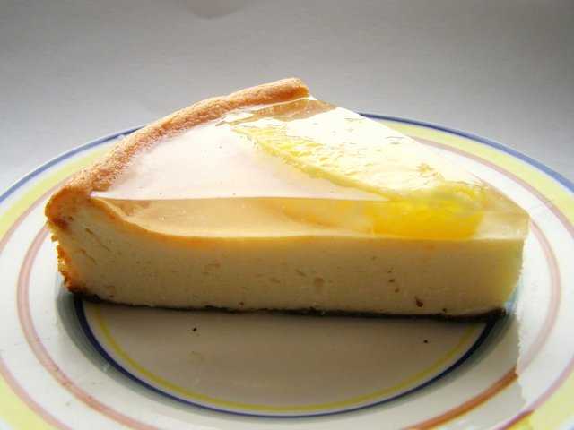 Чизкейк с творожным сыром с выпечкой