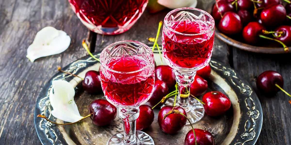 Настойка из вишни на спирту - рецепт и приготовление самому
