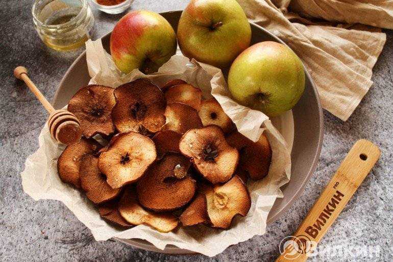 Компот из сушеных яблок рецепт с фото пошагово - 1000.menu