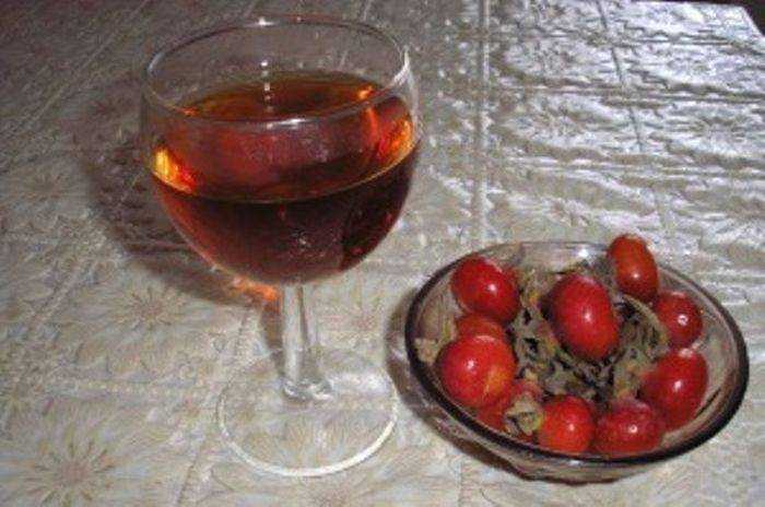 Рецепт приготовления домашнего вина из шиповника