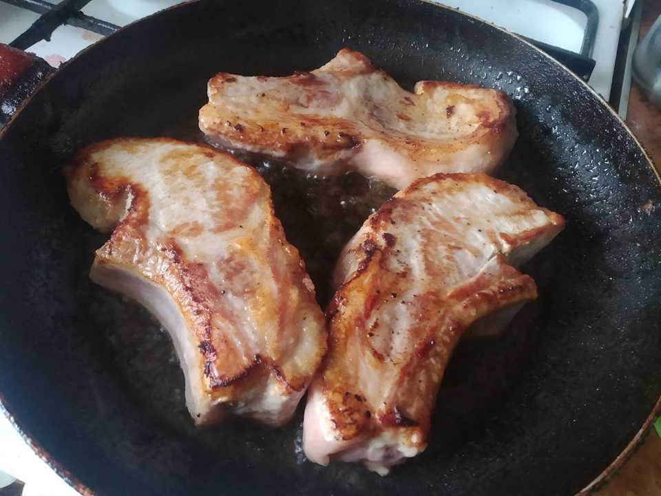 Свиной антрекот в духовке: рецепты и особенности приготовления
