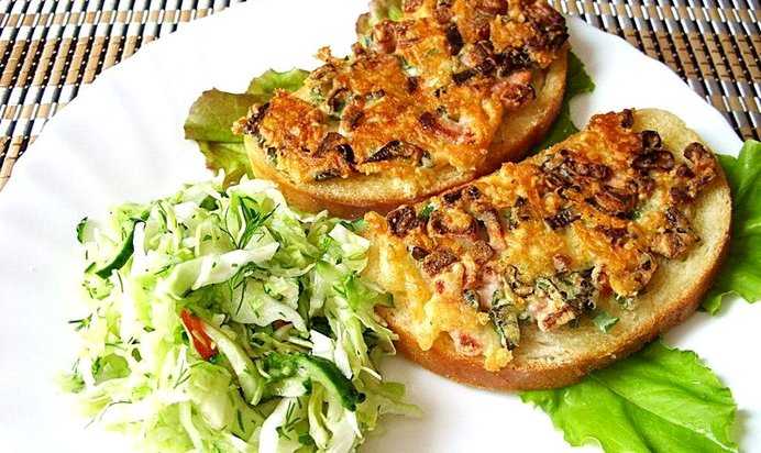 Горячие бутерброды с картошкой на сковороде | step-by-step recipes