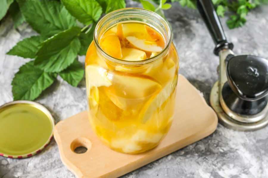 Как можно приготовить компот из лимона?