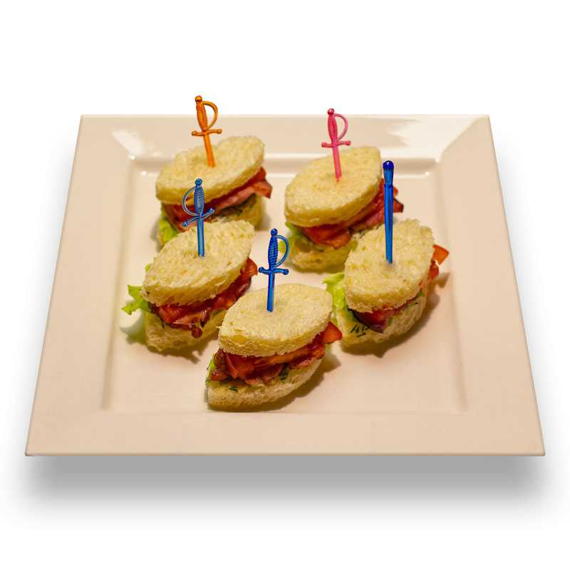 Что такое канапе? канапе на шпажках – маленькие мини бутерброды: рецепты в домашних условиях с фото