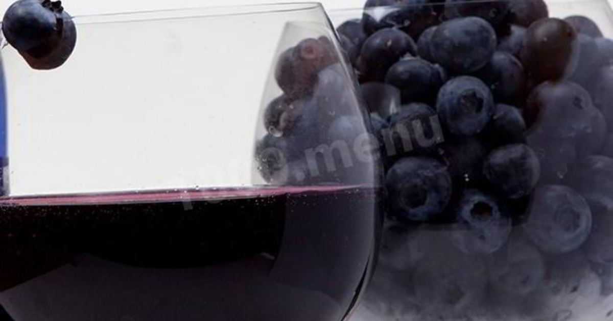 Домашнее вино из голубики по простому рецепту