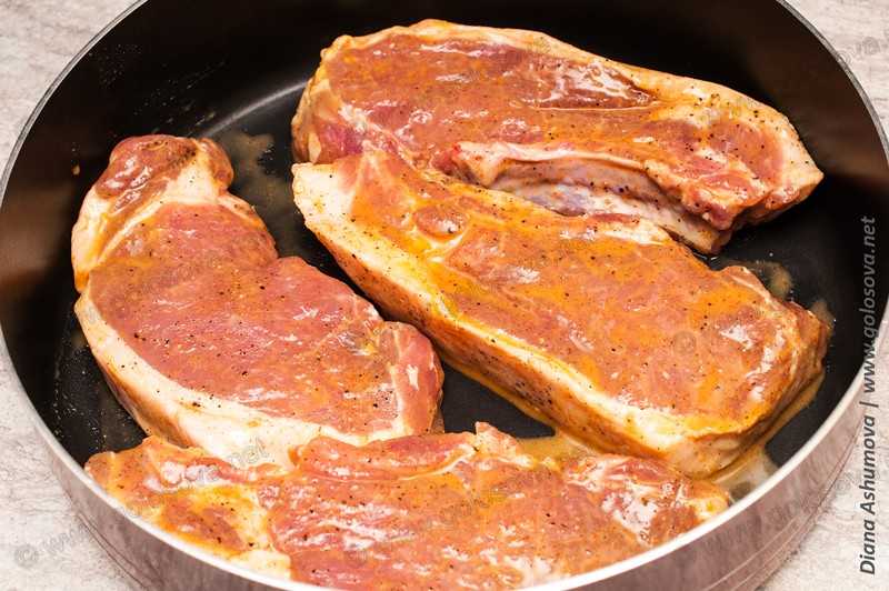 Сочные свиные стейки из корейки (без отбивания, в духовке) – рецепт с фото на хлебопечка.ру