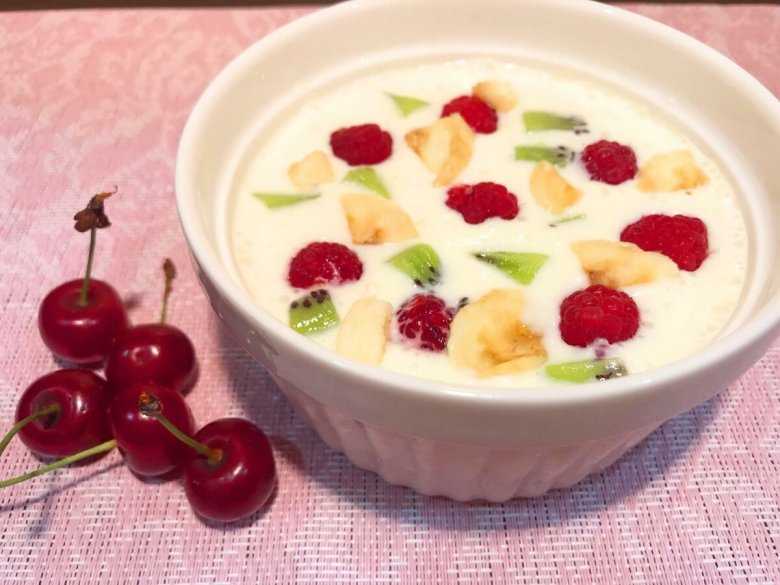 Десерт из ряженки - рецепты панакоты, чизкейка, смузи и желе