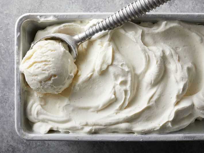 Как приготовить мороженое со сгущенкой дома