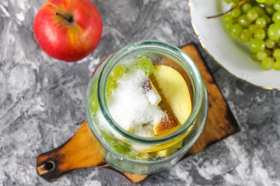 Компот из свежих яблок в кастрюле или мультиварке: как и сколько варить, рецепты
